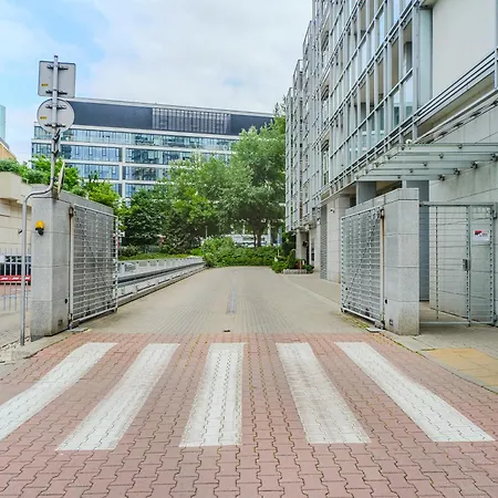 Dworzec Gdanski P&o ワルシャワ