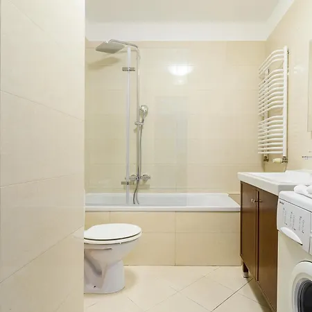 Dworzec Gdanski P&o *