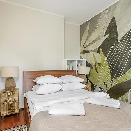 Dworzec Gdanski P&o * 바르샤바