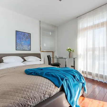 Dworzec Gdanski P&o Apartmán *