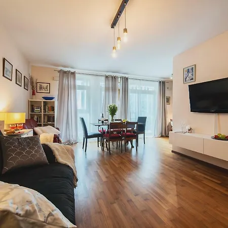 Dworzec Gdanski P&o 아파트